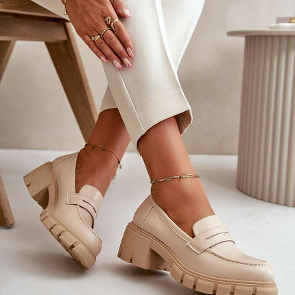 Heeled low shoes model 199097 - Très Elite
