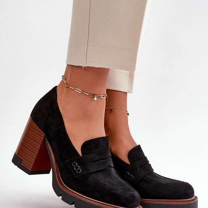 Heeled low shoes model 199176 - Très Elite