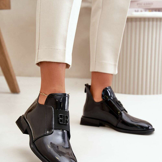 Heeled low shoes model 199317 - Très Elite