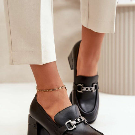 Heeled low shoes model 199318