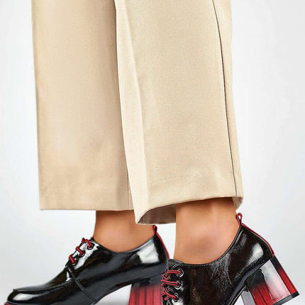 Heeled low shoes model 200448 - Très Elite