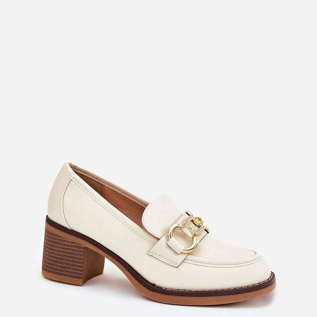 Heeled low shoes model 211123