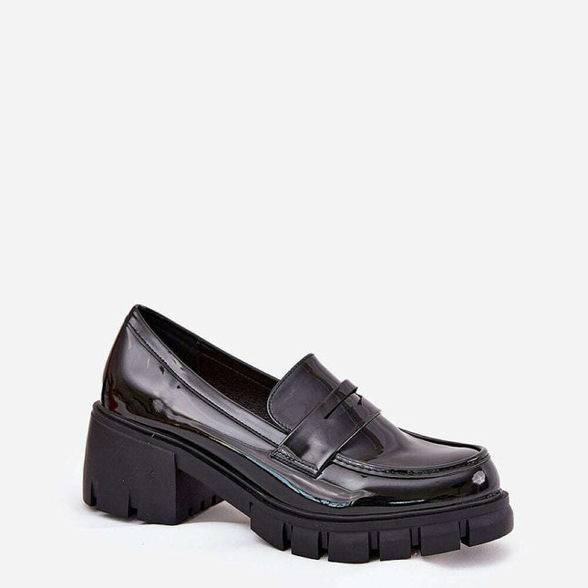 Heeled low shoes model 211124