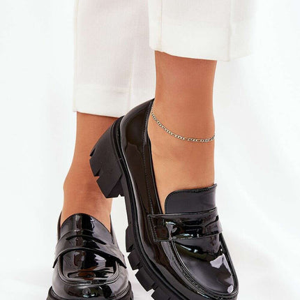 Heeled low shoes model 211124