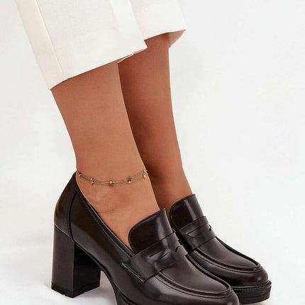 Heeled low shoes model 217689 - Très Elite