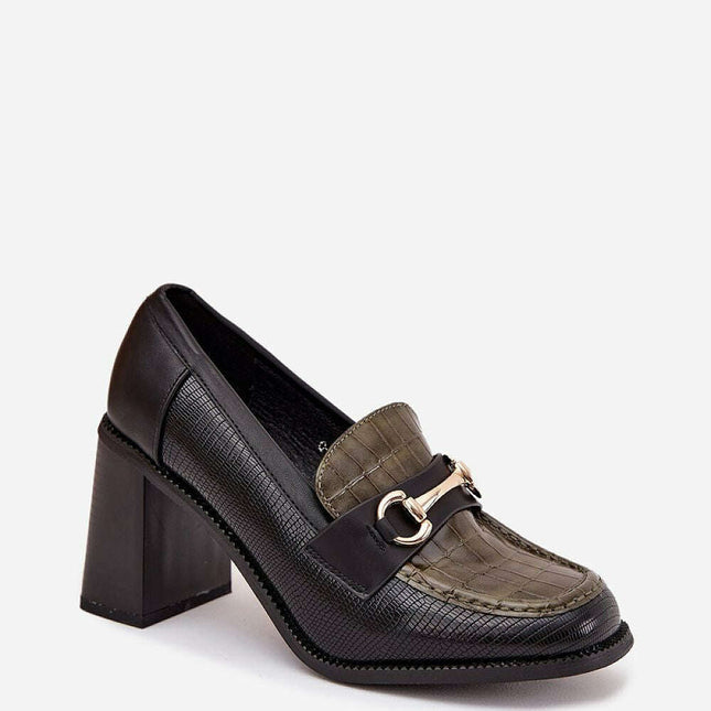 Heeled low shoes model 217845