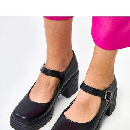 Heeled low shoes model 218165 - Très Elite