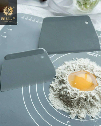 Master Chef's Cake Decorating Spatula Toolkit for Impressive Baking Creations