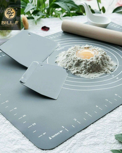 Master Chef's Cake Decorating Spatula Toolkit for Impressive Baking Creations