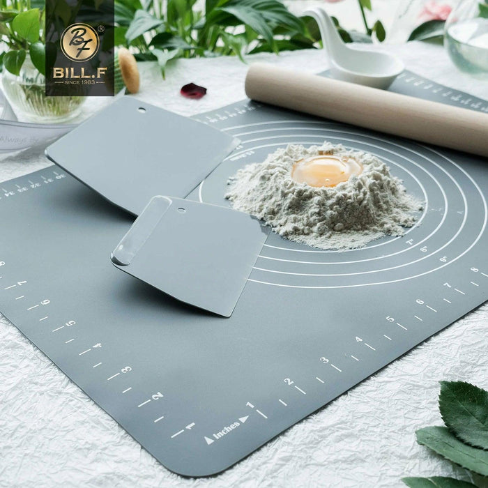 Master Chef's Cake Decorating Spatula Toolkit for Impressive Baking Creations