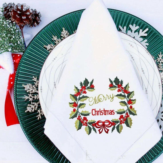 Personalized Holly Berries Embroidered Christmas Table Linen Set for Holiday Elegance
