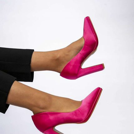 High heels model 210545 - Très Elite
