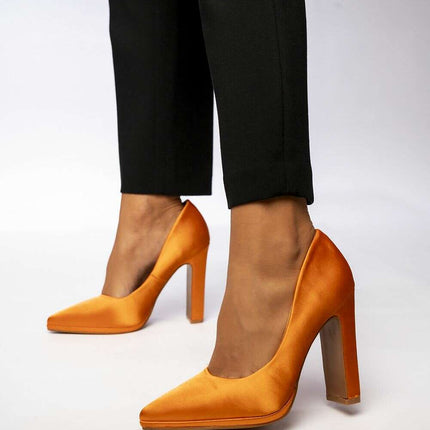 High heels model 210547 - Très Elite