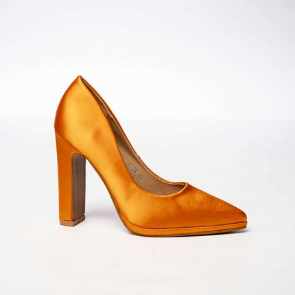 High heels model 210547 - Très Elite