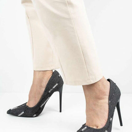 High heels model 213130 - Très Elite