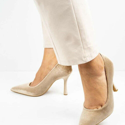 High heels model 213146 - Très Elite