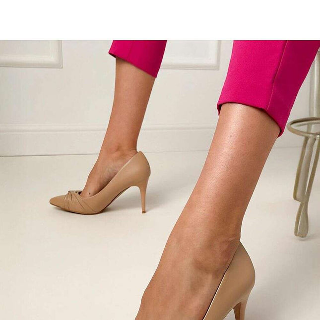 High heels model 217679