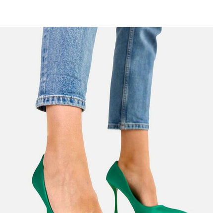 High heels model 220603 - Très Elite