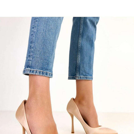 High heels model 220603 - Très Elite