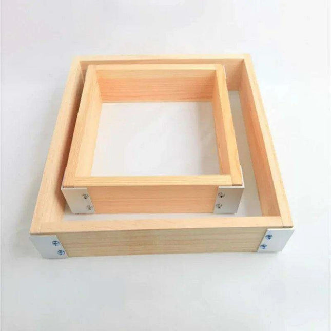 Honeycomb Cake Decorating Set with Elegant Wooden Stand - Perfect for Passionate Bakers - Très Elite