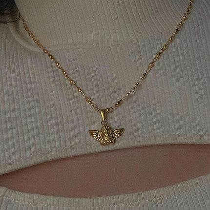 INS retro style angel Cupid + green zircon pendant necklace - Très Elite