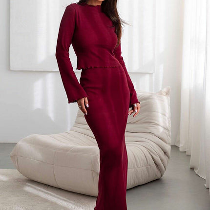 IVON Black Blouse And Skirt Set With Slit Minimalist