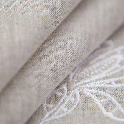 Iris Blossom Embroidered Linen Napkin Collection - Luxurious European Flax Tableware - Très Elite