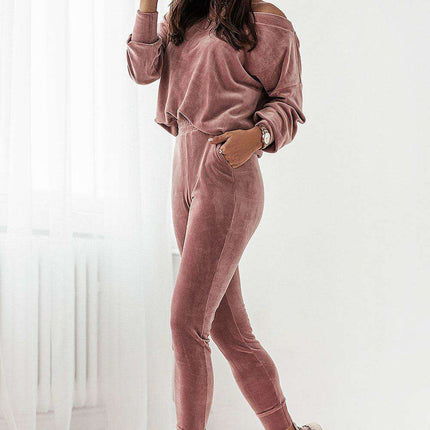 Ivon Luxe Velour Lounge Set for Women Comfortable Chic - Très Elite