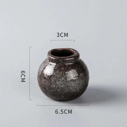 Japanese Artisan Ceramic Dining Set for an Exquisite Culinary Experience - Très Elite
