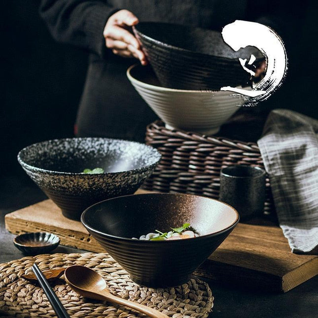 Japanese Cuisine Serving: Elegant Ceramic Bamboo Hat Style Bowls Set