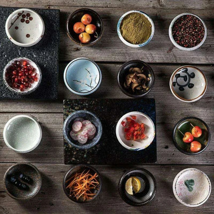 Japanese Elegance Ceramic Snack and Soy Sauce Serving Set - Elevate Your Dining Experience - Très Elite