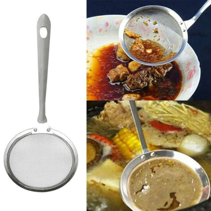 Japanese Stainless Steel Fine Mesh Skimmer Ladle with Extended Handle for Safe Oil and Steam Handling - Très Elite