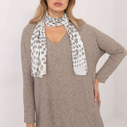 Jumper Model 202904 Elegant Womens Sweater Shiny Thread - Très Elite