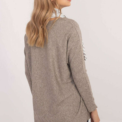 Jumper Model 202904 Elegant Womens Sweater Shiny Thread - Très Elite