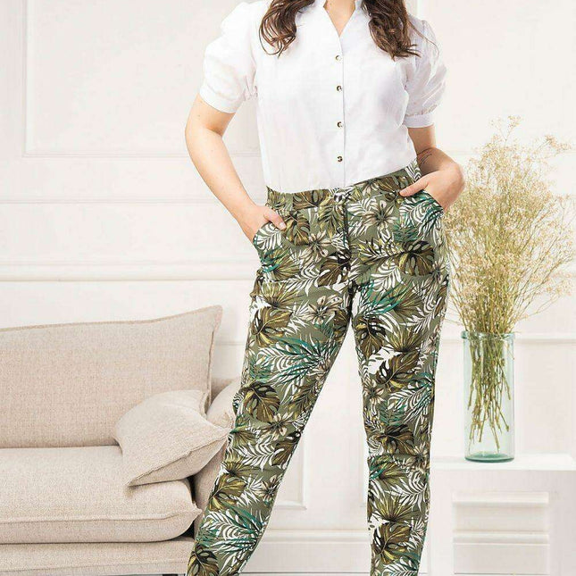 Karko Plus Size Curvy Fit Trousers - Tailored for Your Comfort with Comprehensive Sizing Options