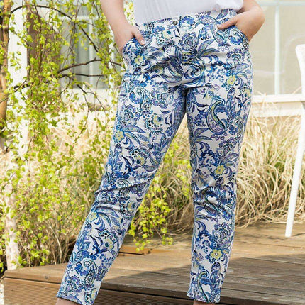 Karko Plus Size Curvy Fit Trousers - Tailored for Your Comfort with Comprehensive Sizing Options