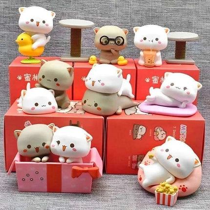 Kawaii Mitao Cat Series 2 Surprise Blind Box Figures - Adorable Lucky Cat Collectibles for Home Decor and Gifting - Très Elite