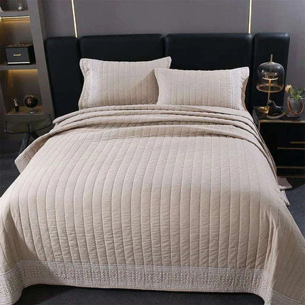 Khaki Embroidered Cotton Quilt Set - Luxurious 3-Piece King Size Bedspread with Matching Pillow Shams - Très Elite