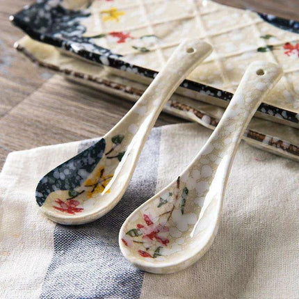 Kids' 14cm Delightful Japanese-Inspired Ceramic Spoon for Mealtime Magic - Très Elite