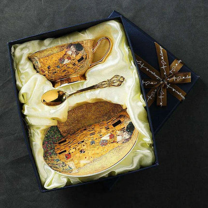 Klimt Kiss Luxury Bone China Tea and Coffee Set with Elegant Gift Presentation - Très Elite
