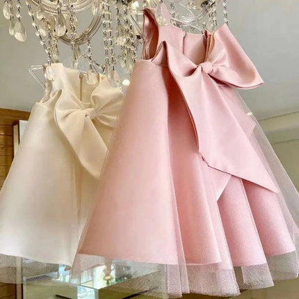 Korean-Inspired Elegant Big Bow Dress for Baby Girl's First Birthday Celebration 2023 - Très Elite