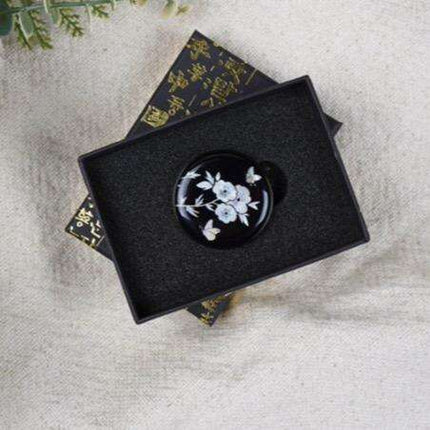 Korean Traditional Najeon Chilgi Phone Grip with Artful Design - Très Elite