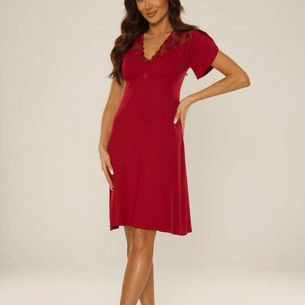 Lace-Adorned Nightshirt in Soft Viscose Blend - Très Elite