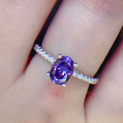 Lavender Lab-Diamond 1 Carat Sterling Silver Ring with Platinum Accents - Luxurious Purple Gemstone Jewelry for an Elegant Touch - Très Elite