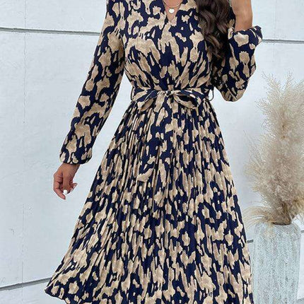 Leopard Elegance: Chic Long Sleeve Dress with Pleated Hem - Timeless and Graceful - Très Elite