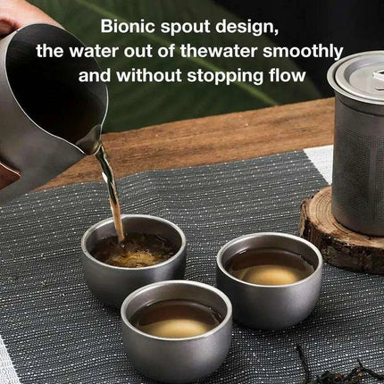 Lightweight Titanium Camping Tea and Coffee Set with Insulated Mugs for Outdoor Adventures - Très Elite