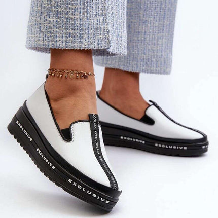 Low Shoes model 198012 - Très Elite