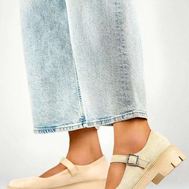 Low Shoes model 200290 - Très Elite