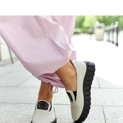 Low Shoes model 206460 - Très Elite