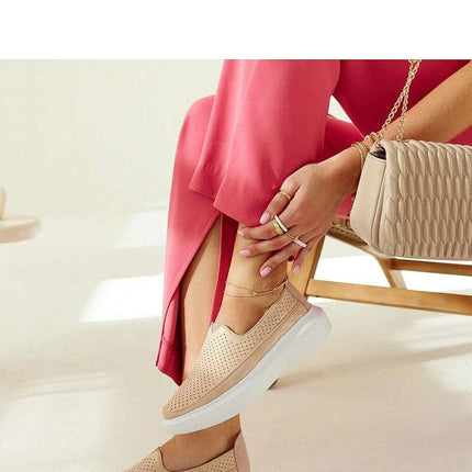 Low Shoes model 206474 - Très Elite